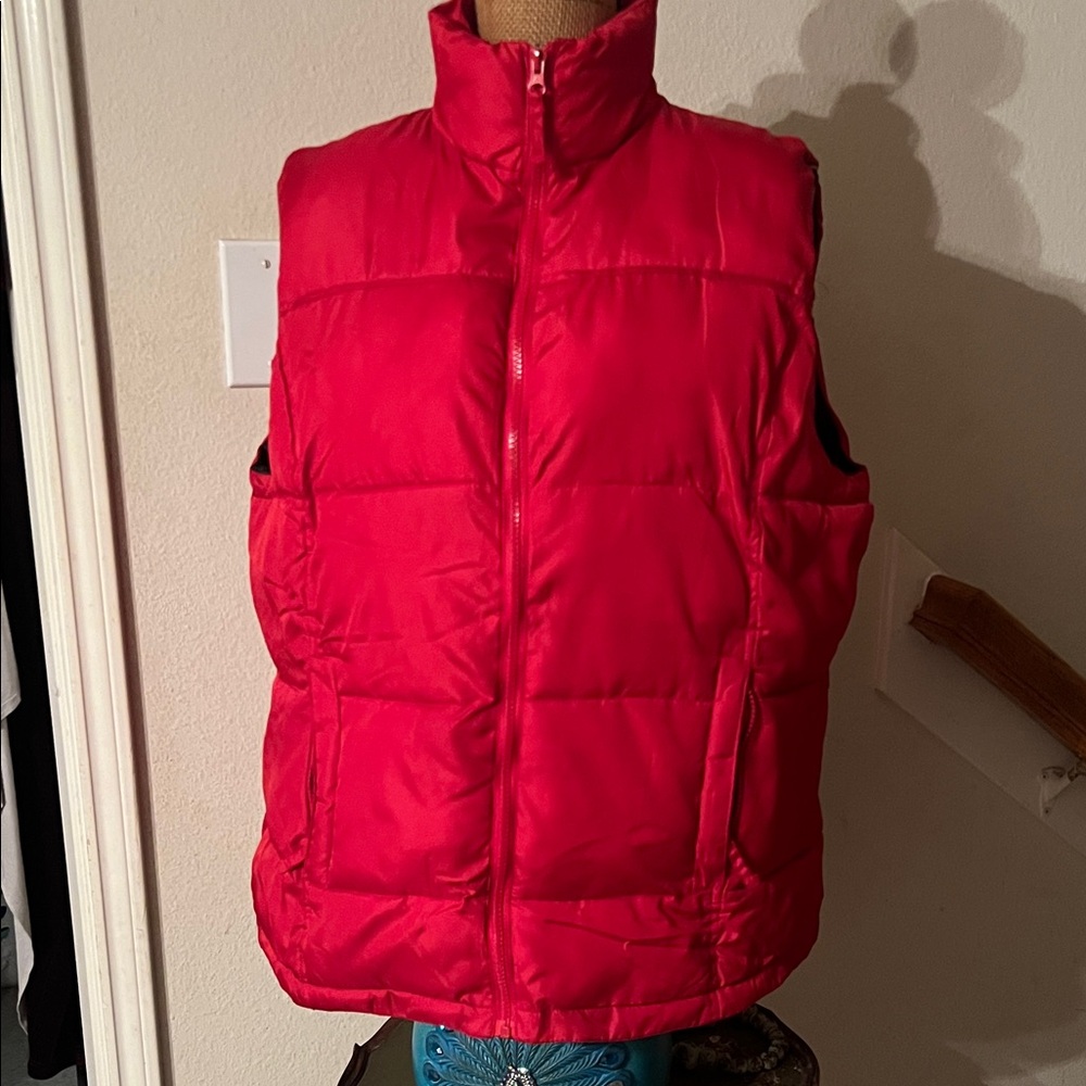 Avenue Red Puffer Ski Vest
